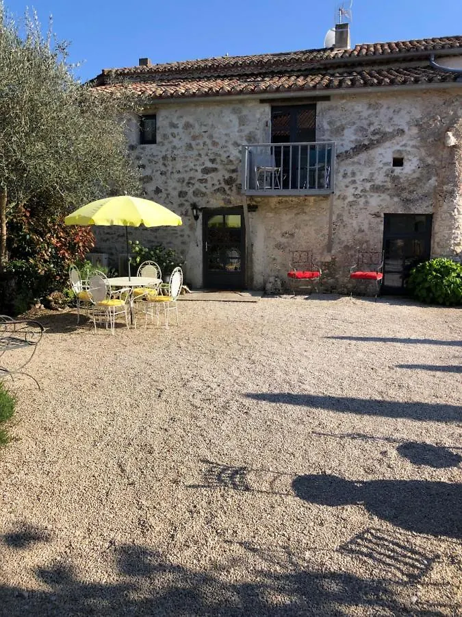 Le Gite De La Maison Des Chats Saint-Amans-du-Pech 0*,  France