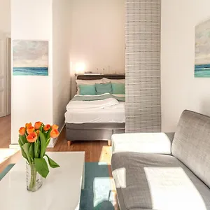 Luxurious And Bright, 5 Min To City Center , Wenen Oostenrijk